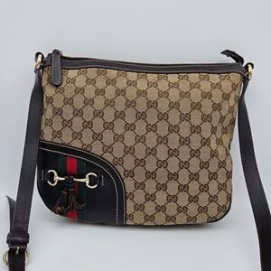 Authentic Gucci GG Shelly Horsebit #4334M